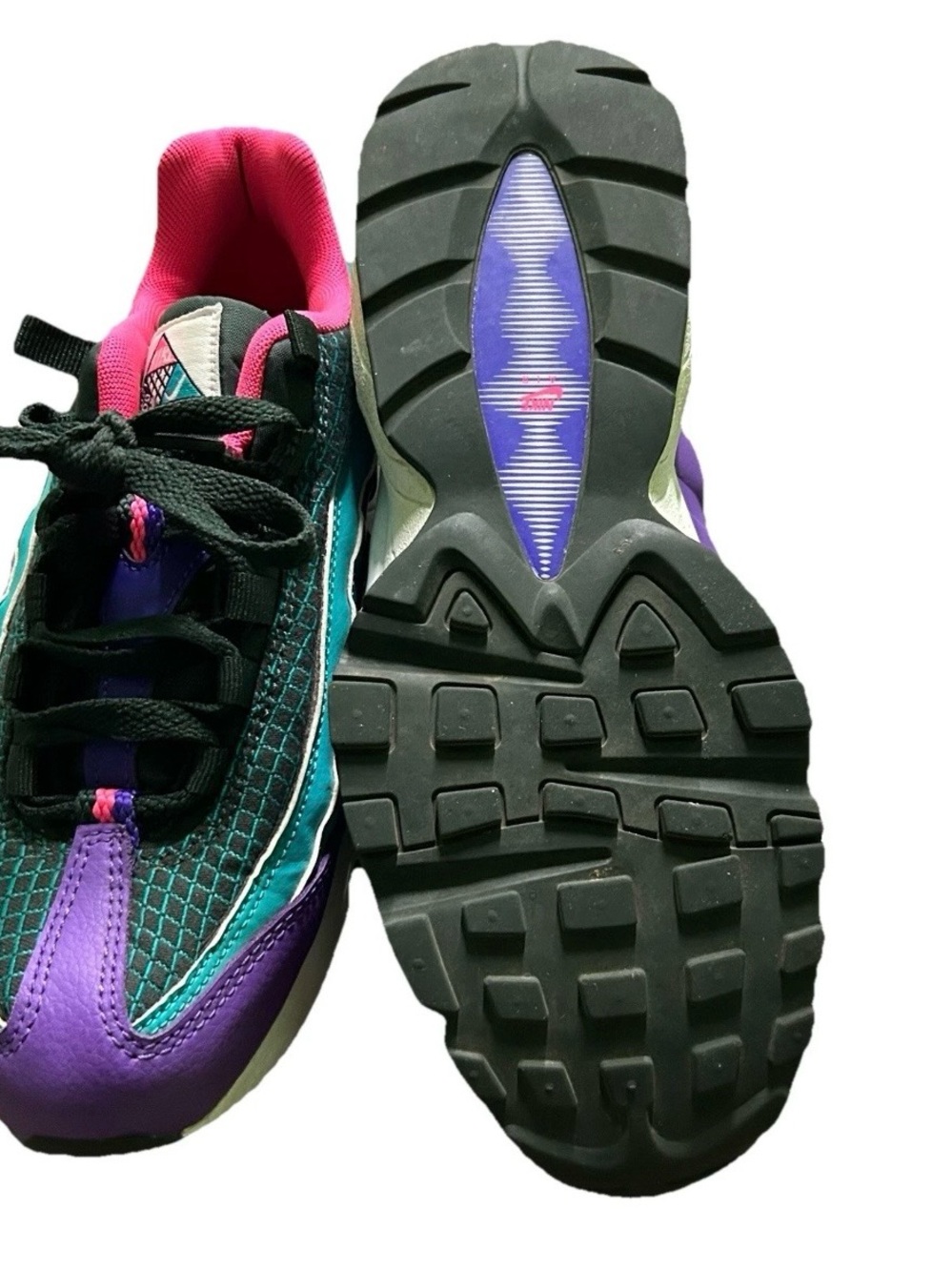 Girls Nike Green Purple Pink Sneakers Size 6.5 Y Just Do It - Picture 4 of 5